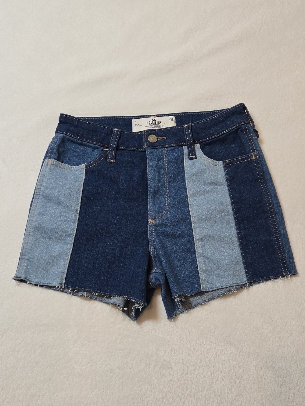 Hollister Patchwork Curvy High Rise Jean Short 3” Size 7/28 Blue Denim